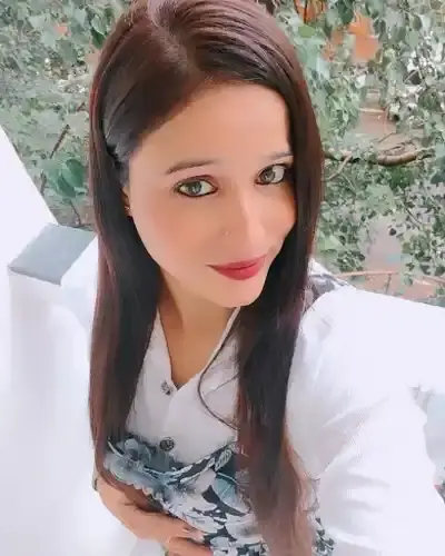 Call Girls in Vallabhipur